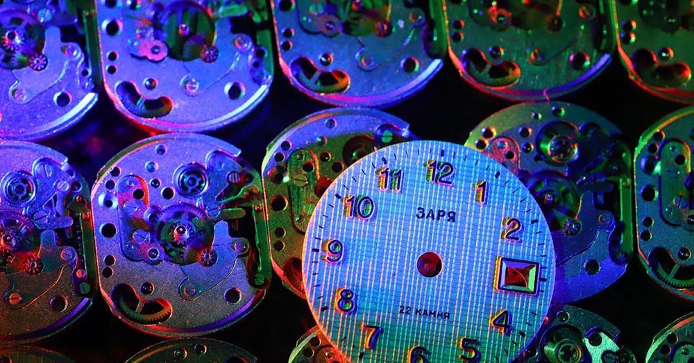 How Tech Accessories Are Becoming Essential in Luxury Fashion Trends