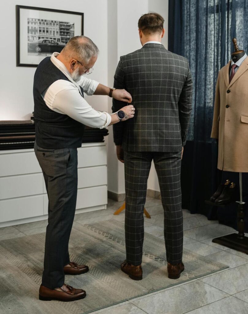 How to Find The Right Custom Dress Shirts Online?